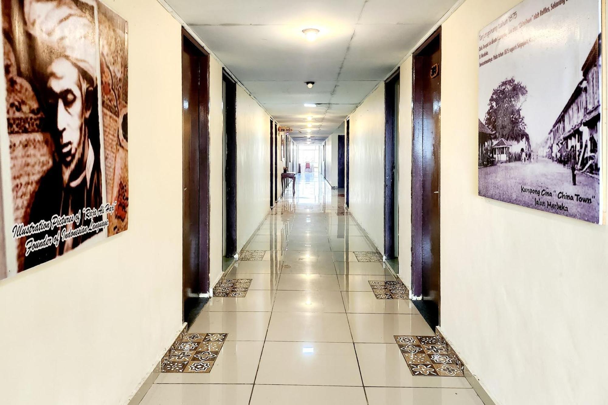 Hotel Sampurna Jaya Tanjungpinang Bagian luar foto