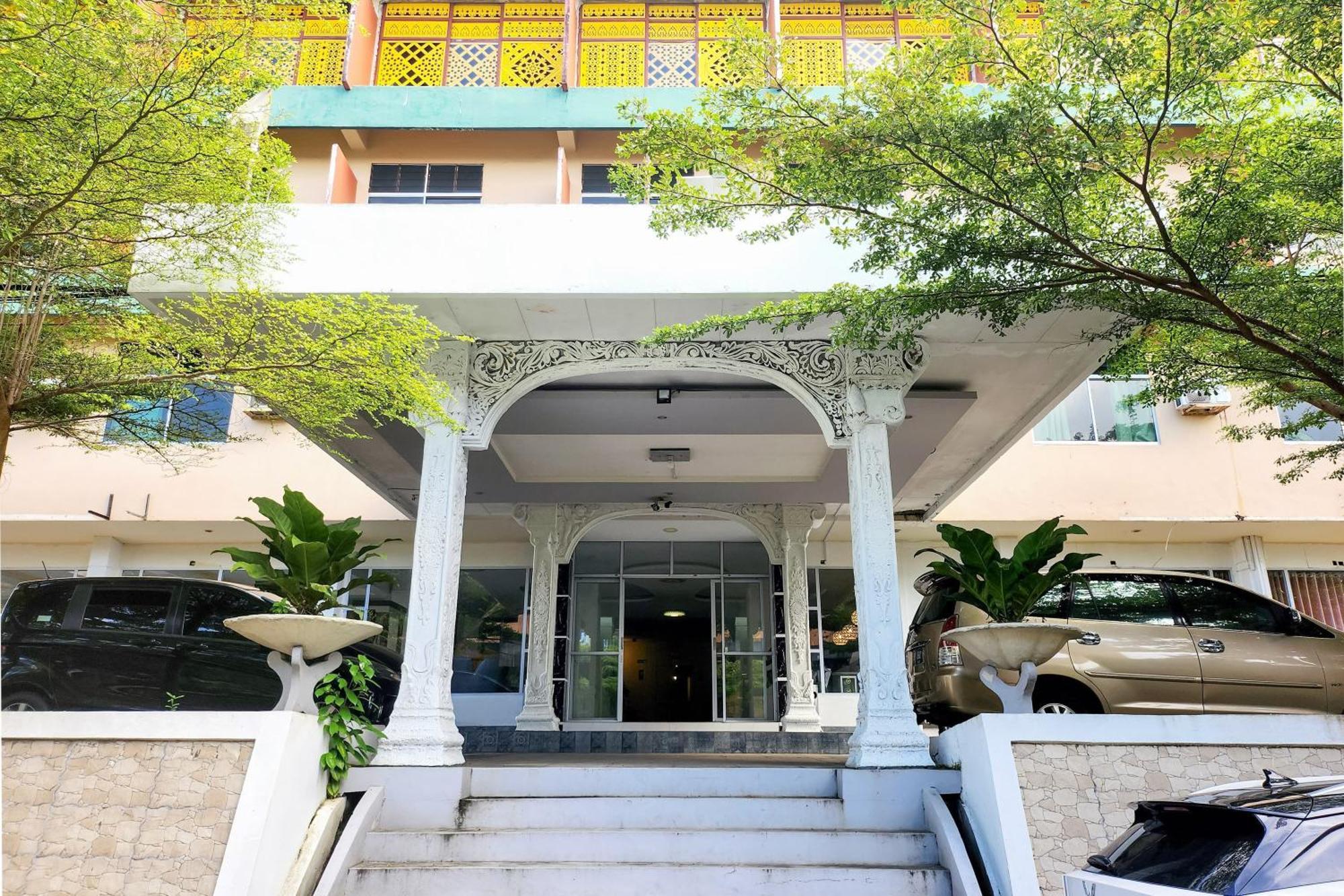 Hotel Sampurna Jaya Tanjungpinang Bagian luar foto